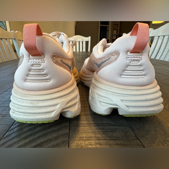 Hoka One One Bondi 8 Light Pink/Cream Athletic Shoes Women's Size 9.5 B - Picture 15 of 16